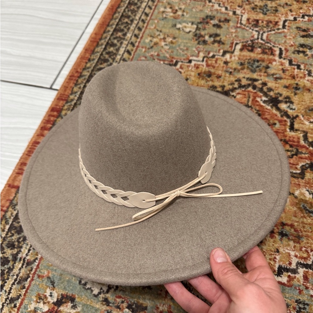 Stylish Tan Wide-Brim Hat with Braided Band